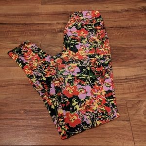 [OS] LuLaRoe Floral Leggings